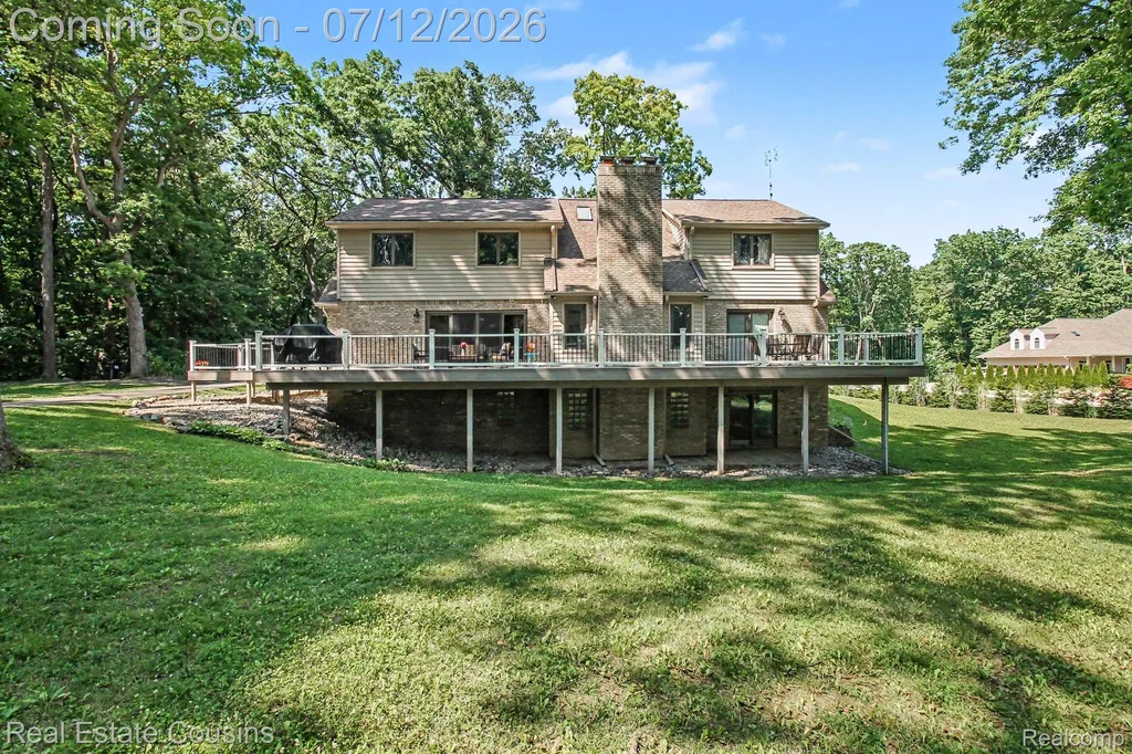 9828 Whisperwood Lane Green Oak Township MI 48116