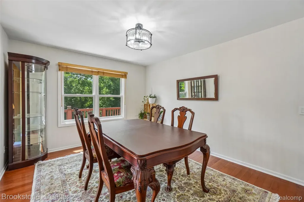6423 Southampton Drive Independence Charter Township MI 48346