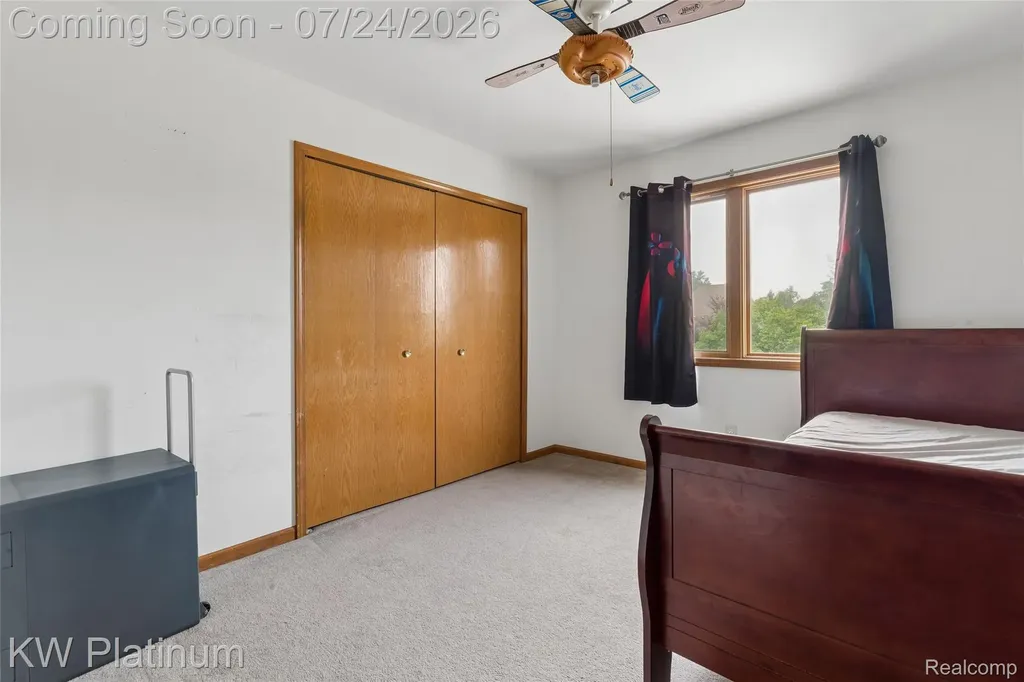 19182 Weathervane Drive Macomb Township MI 48044