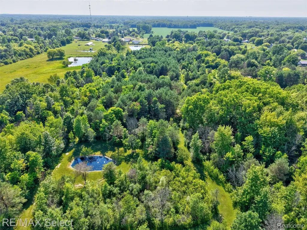 3309 S Vassar Road Davison Township MI 48423