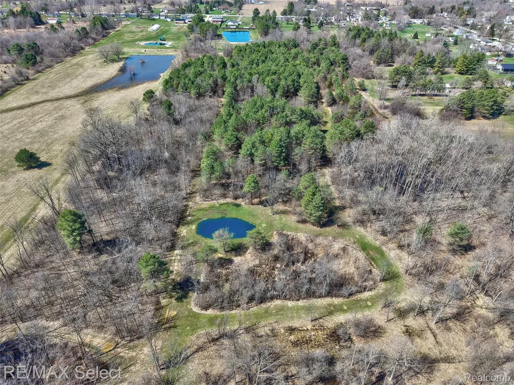 3309 S Vassar Road Davison Township MI 48423