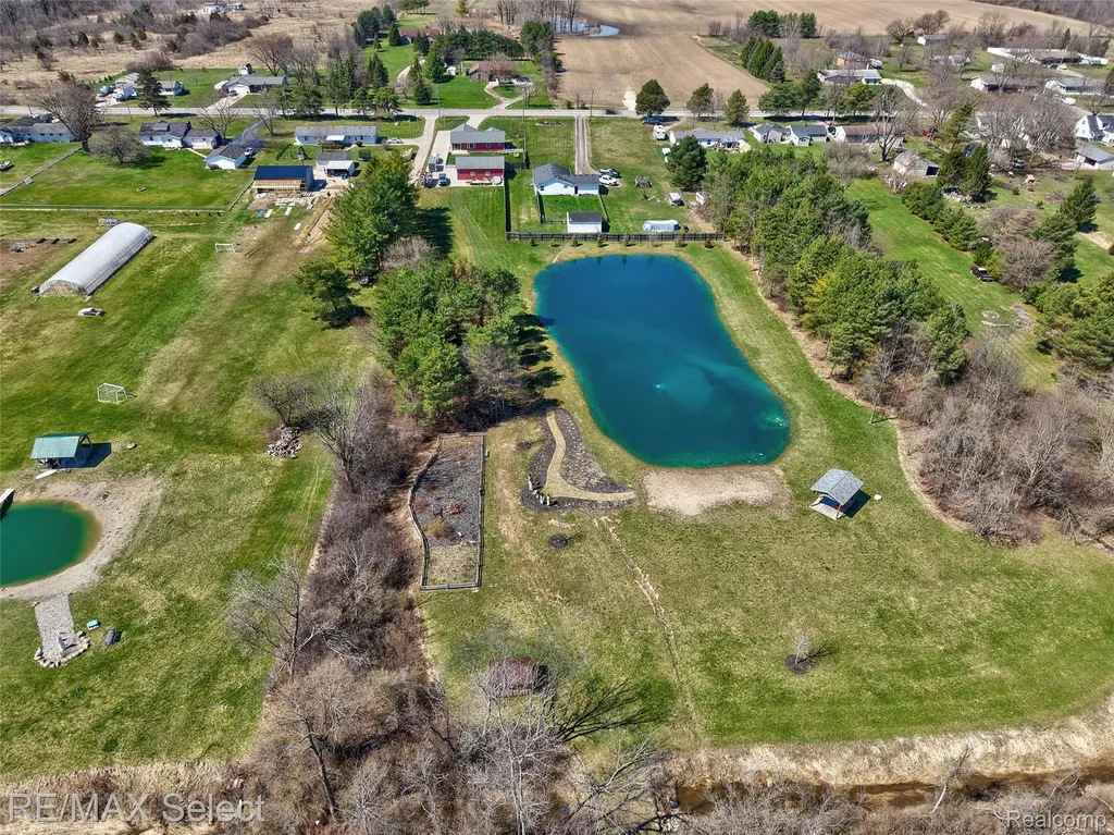 3309 S Vassar Road Davison Township MI 48423