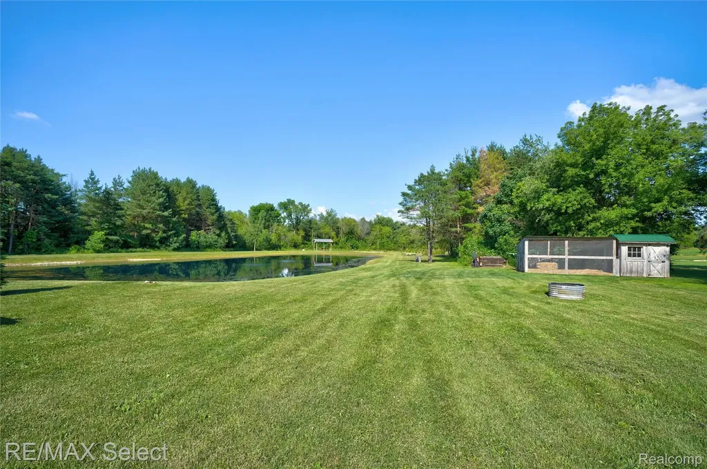 3309 S Vassar Road Davison Township MI 48423