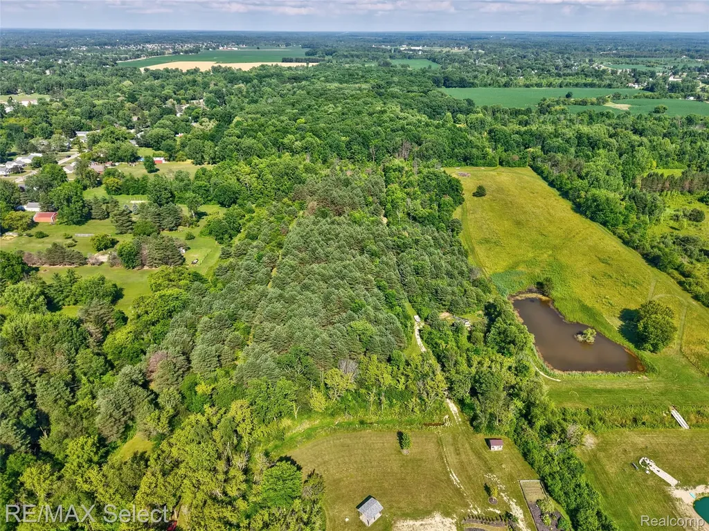 3309 S Vassar Road Davison Township MI 48423