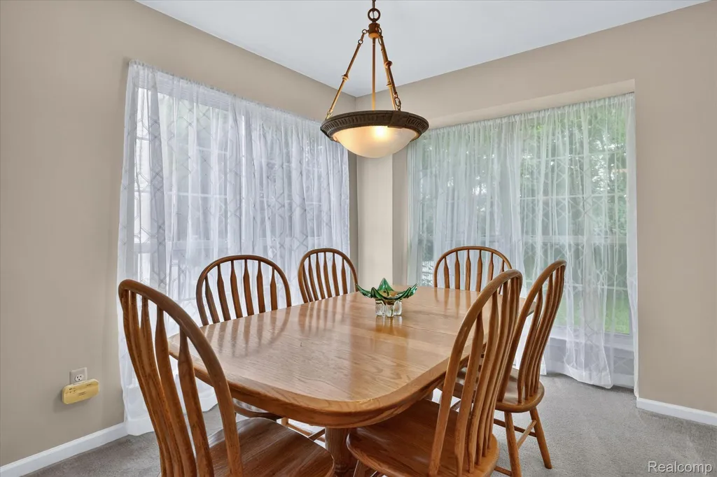 827 Westbrooke Drive South Lyon City MI 48178