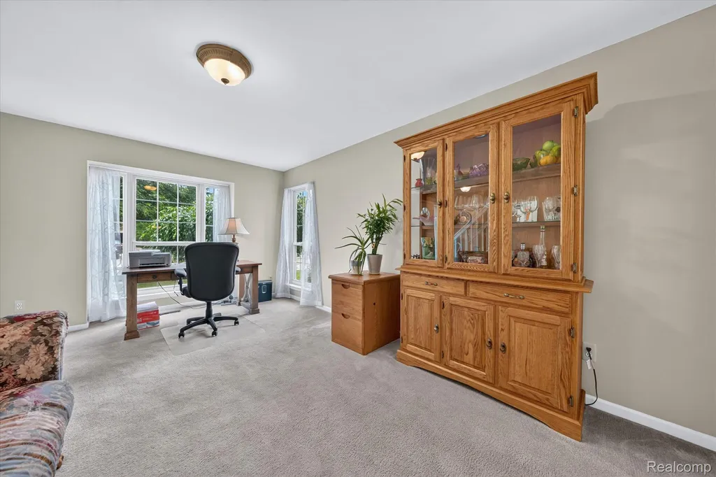 827 Westbrooke Drive South Lyon City MI 48178