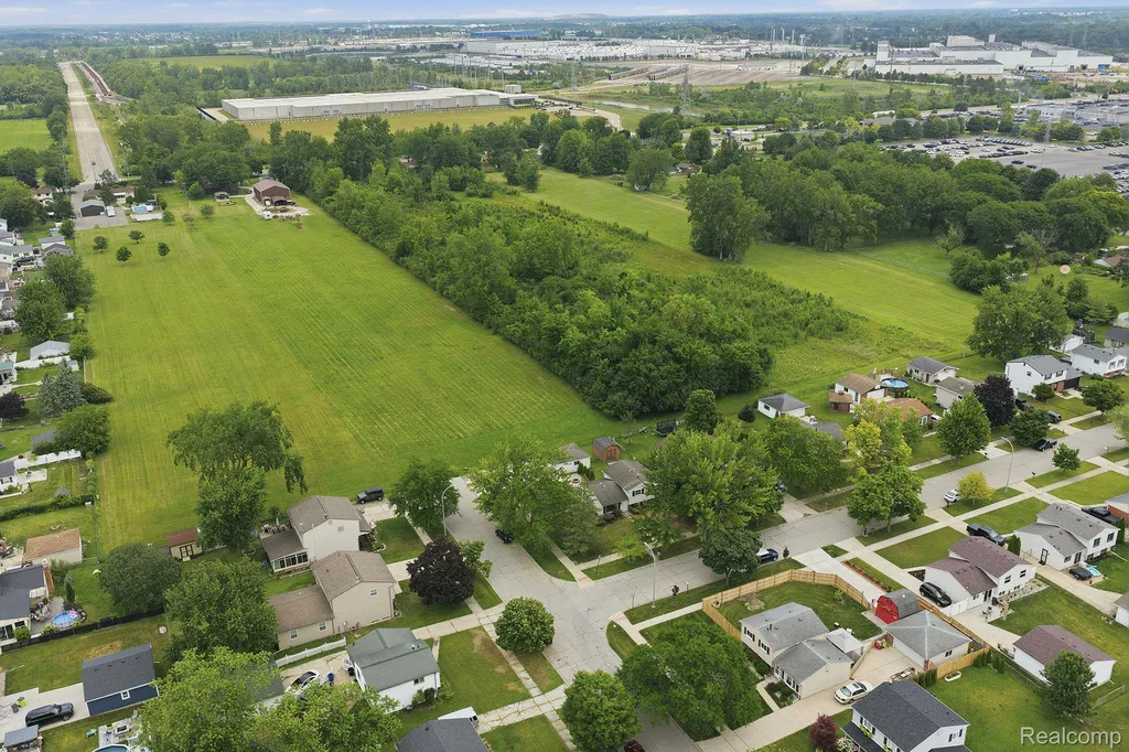 23254 Croft Avenue Flat Rock City MI 48134