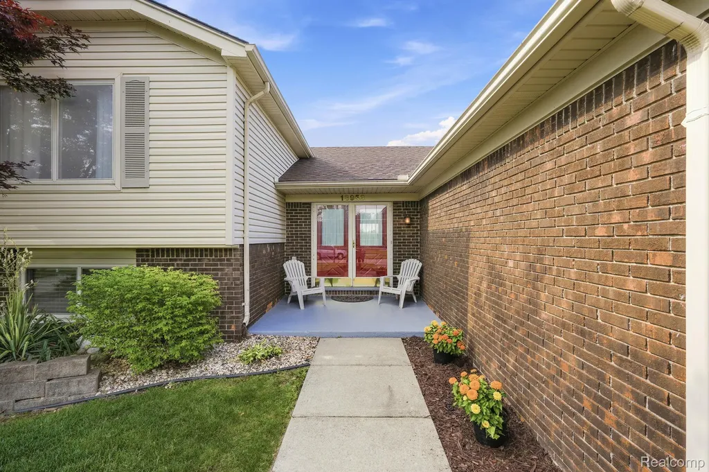 13959 Brougham Drive Sterling Heights City MI 48312