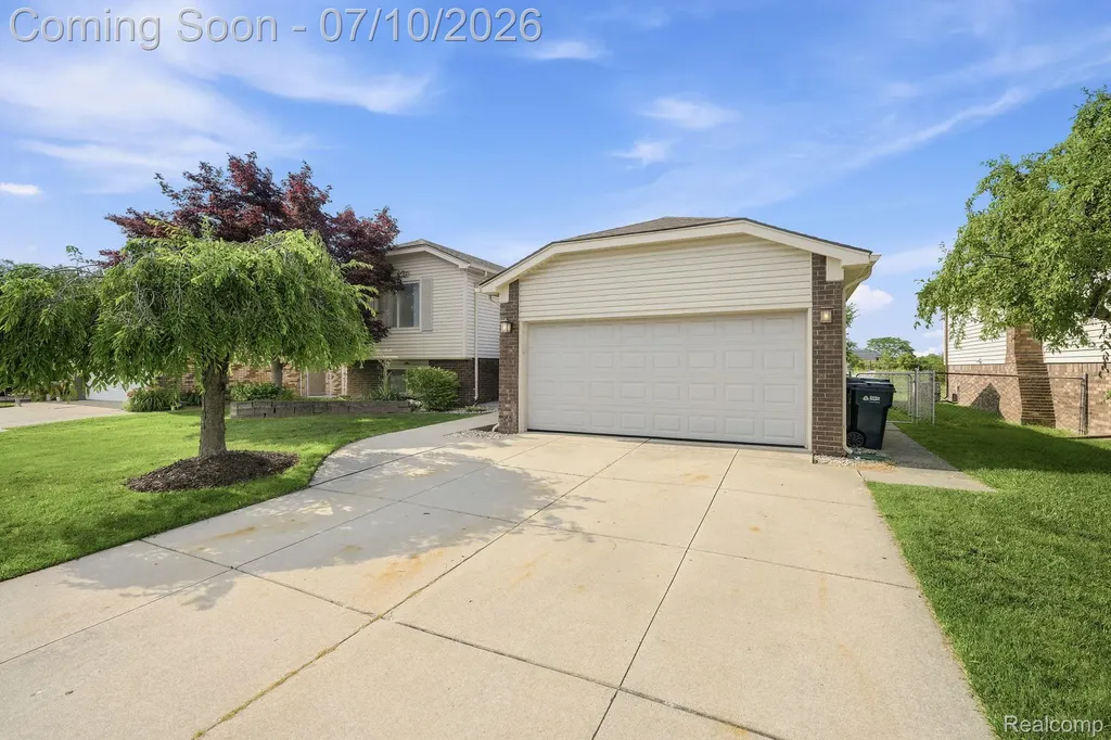 13959 Brougham Drive Sterling Heights City MI 48312