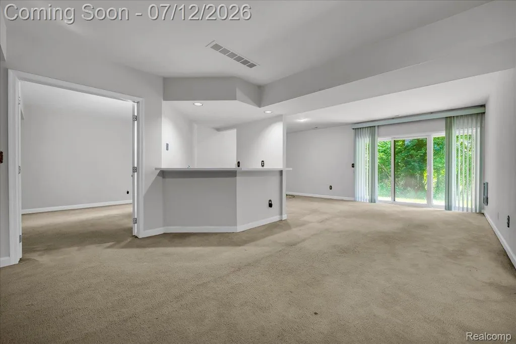 37418 Legends Trail Drive Farmington Hills City MI 48331