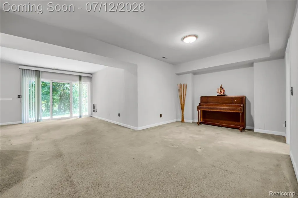 37418 Legends Trail Drive Farmington Hills City MI 48331