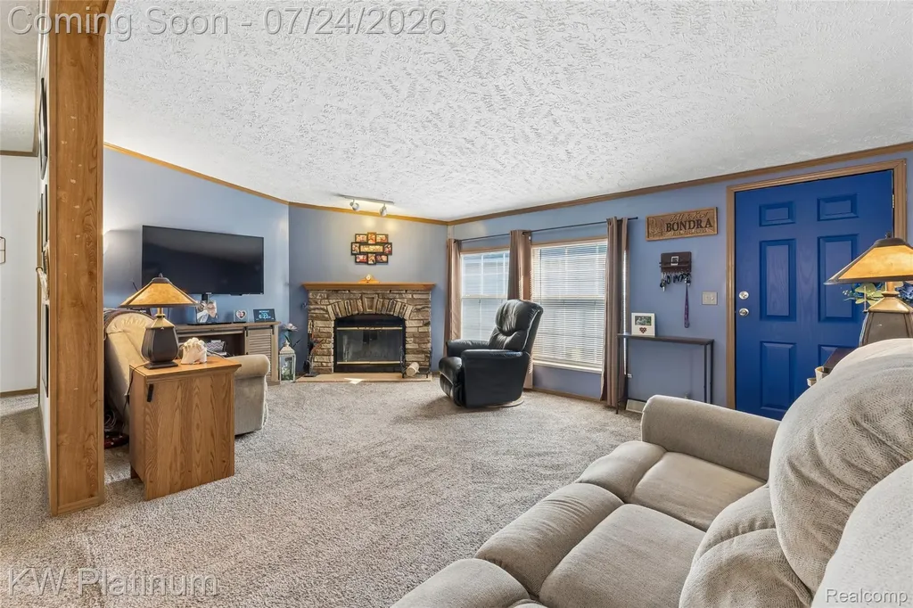 49949 Serenity Lane Shelby Charter Township MI 48315