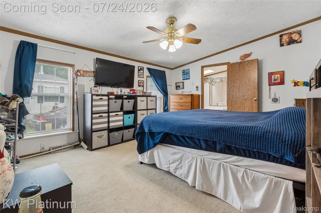 49949 Serenity Lane Shelby Charter Township MI 48315