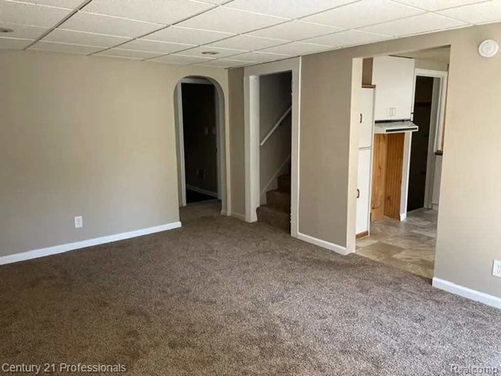 15392 Dixie Redford Charter Township MI 48239
