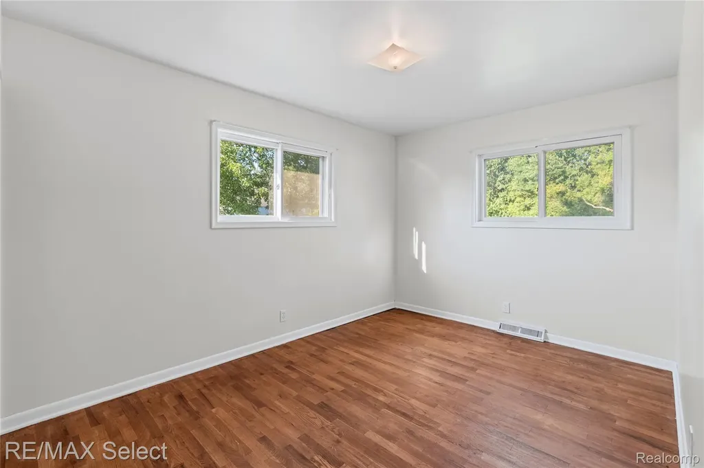 7449 Jennings Road Mundy Township MI 48473