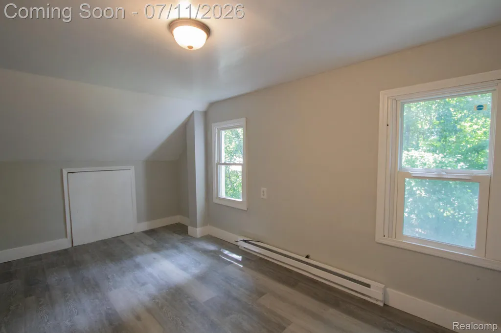 20500 Mckishnie Street Clinton Charter Township MI 48035