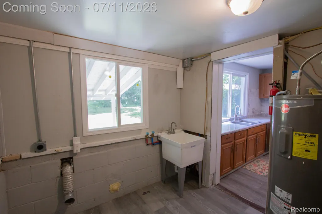 20500 Mckishnie Street Clinton Charter Township MI 48035