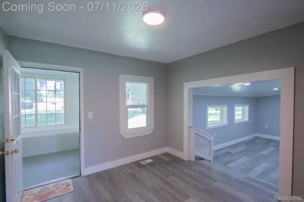 20500 Mckishnie Street Clinton Charter Township MI 48035