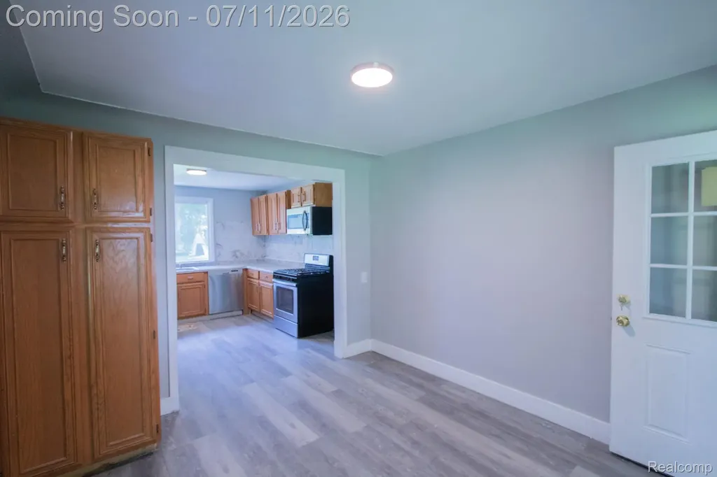 20500 Mckishnie Street Clinton Charter Township MI 48035