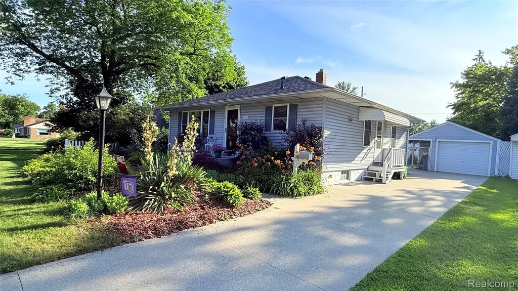 3431 Stone Street Port Huron City MI 48060
