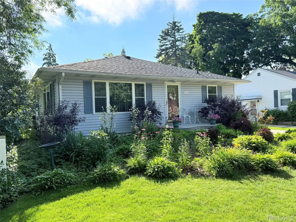 3431 Stone Street Port Huron City MI 48060