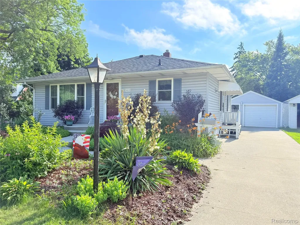 3431 Stone Street Port Huron City MI 48060
