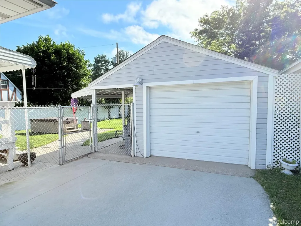 3431 Stone Street Port Huron City MI 48060