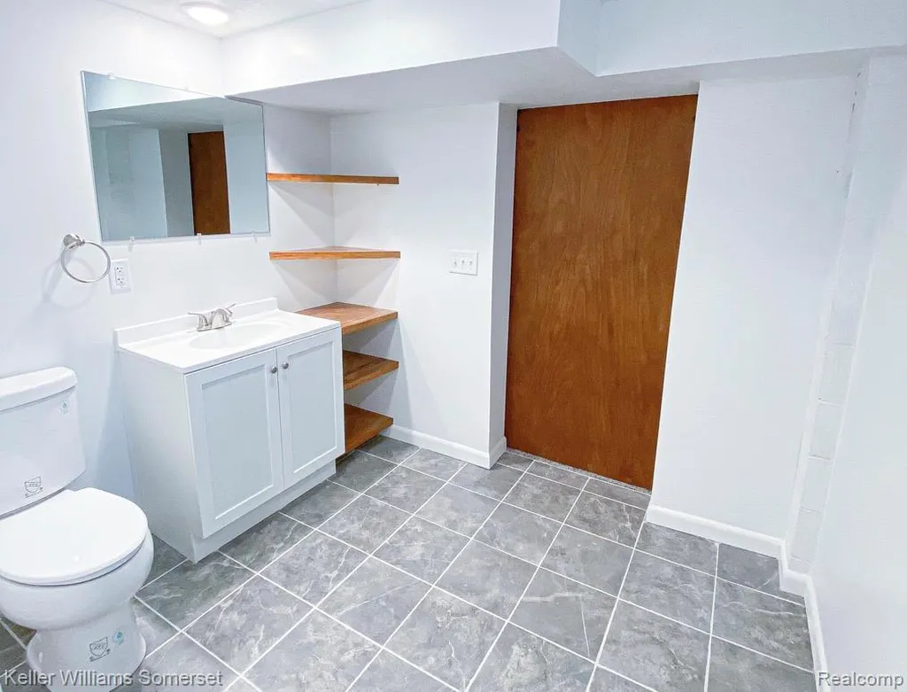 1821 Nazareth Road Kalamazoo Charter Township MI 49048