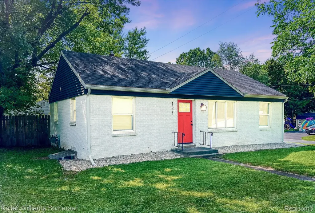 1821 Nazareth Road Kalamazoo Charter Township MI 49048