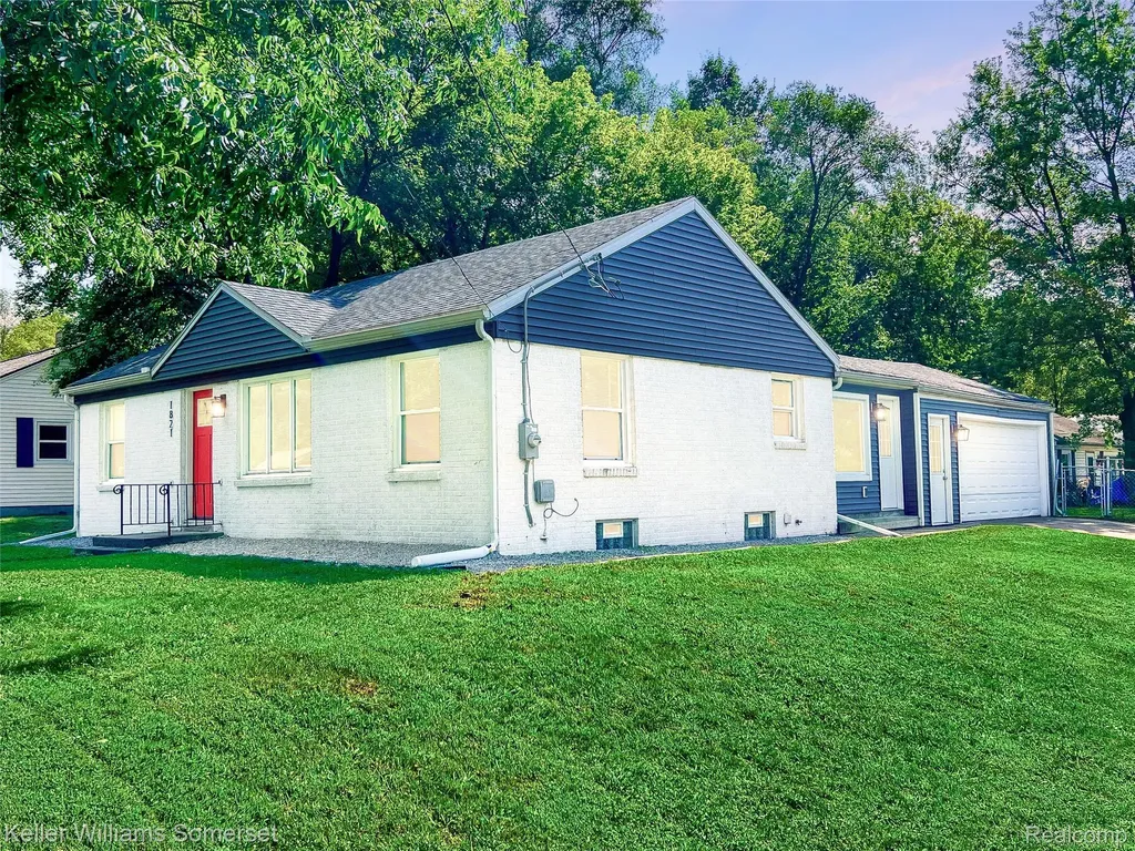 1821 Nazareth Road Kalamazoo Charter Township MI 49048