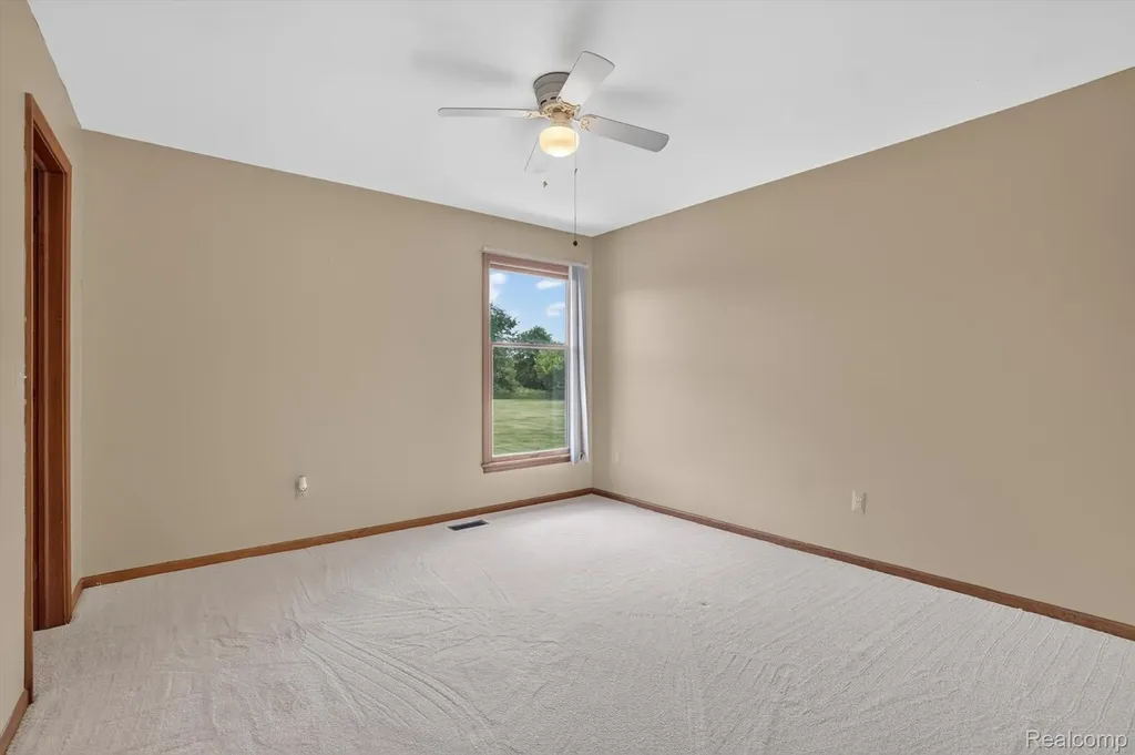6888 Slawski Drive Handy Township MI 48836