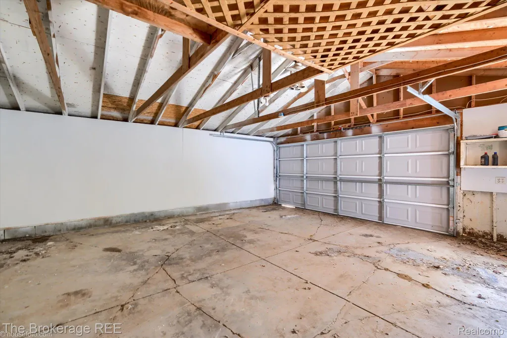 1401 Hillside Drive Flint Charter Township MI 48532