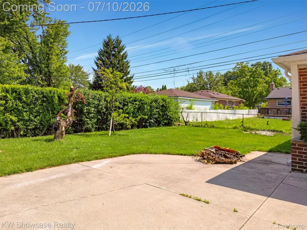 8936 Merriman Road Livonia City MI 48150