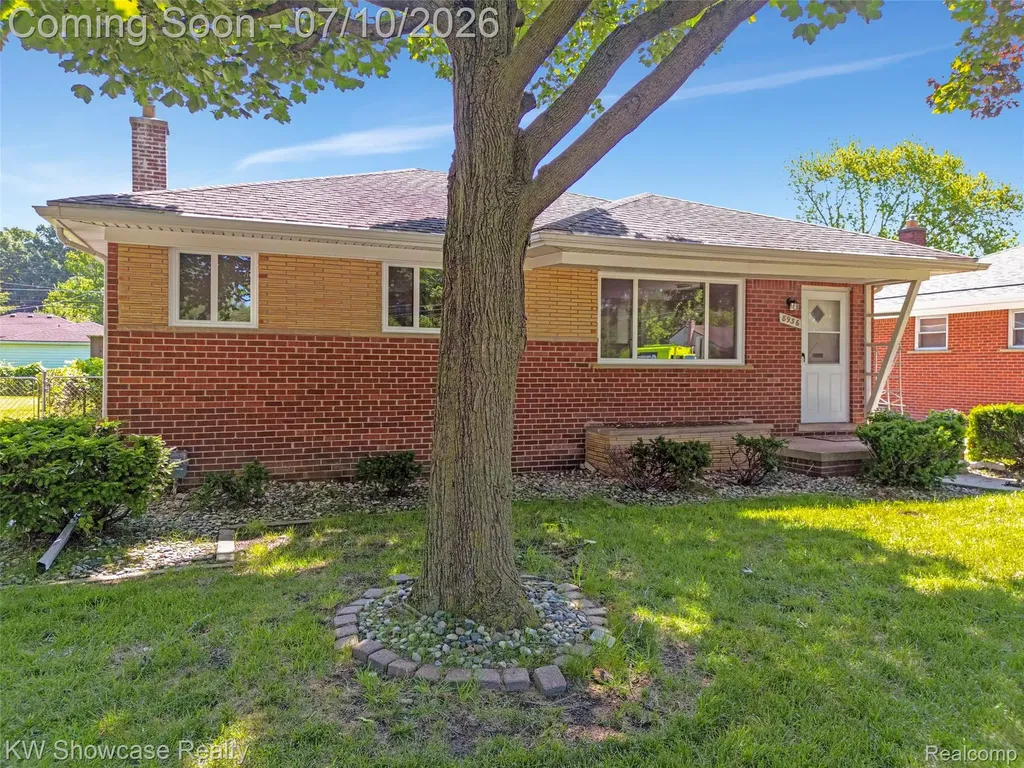 8936 Merriman Road Livonia City MI 48150