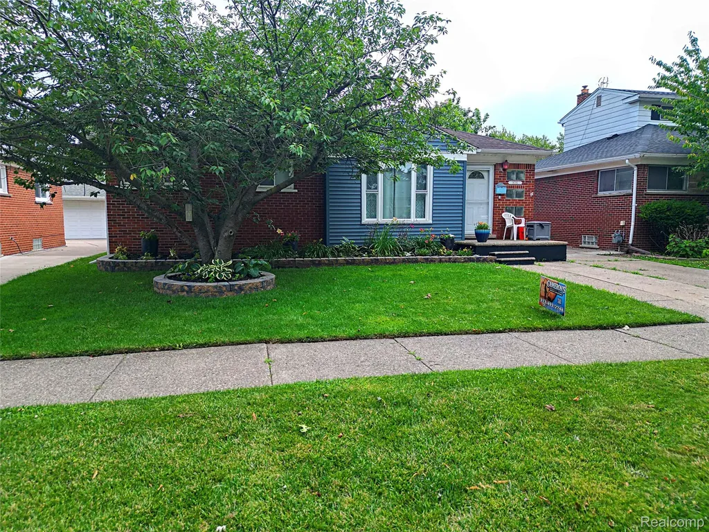 18785 Dale Avenue Allen Park City MI 48101