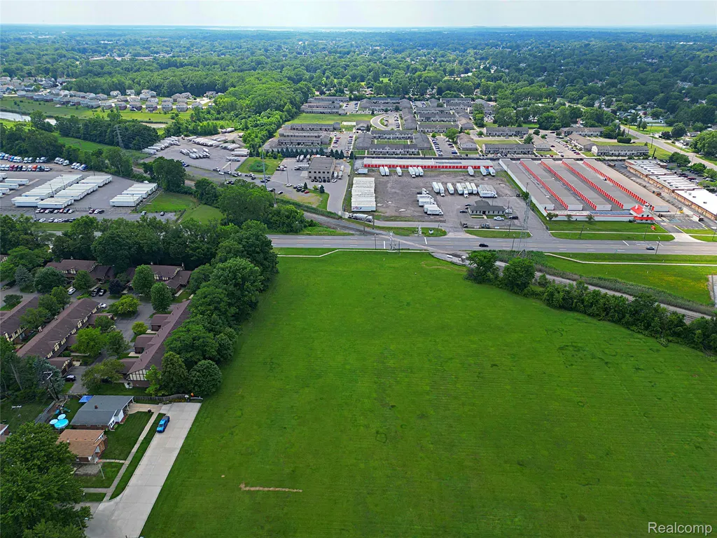 18785 Dale Avenue Allen Park City MI 48101