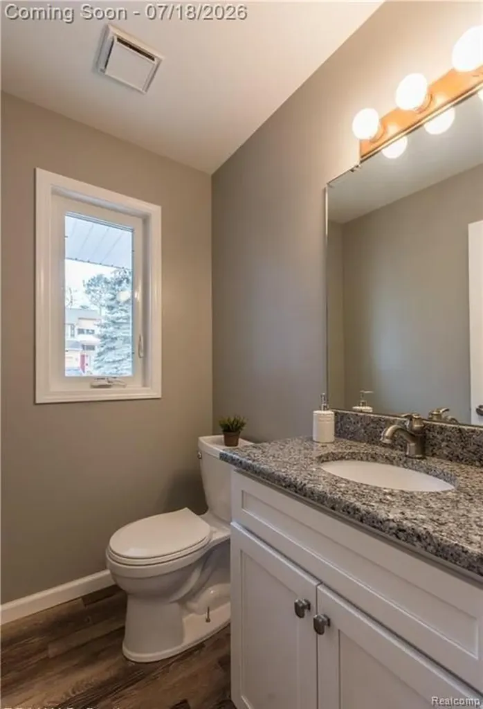 185 Fraser Street Rochester City MI 48307