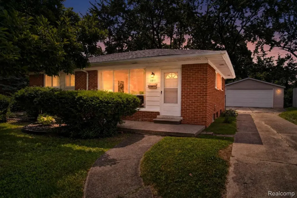 1811 Avondale Avenue Ann Arbor City MI 48103