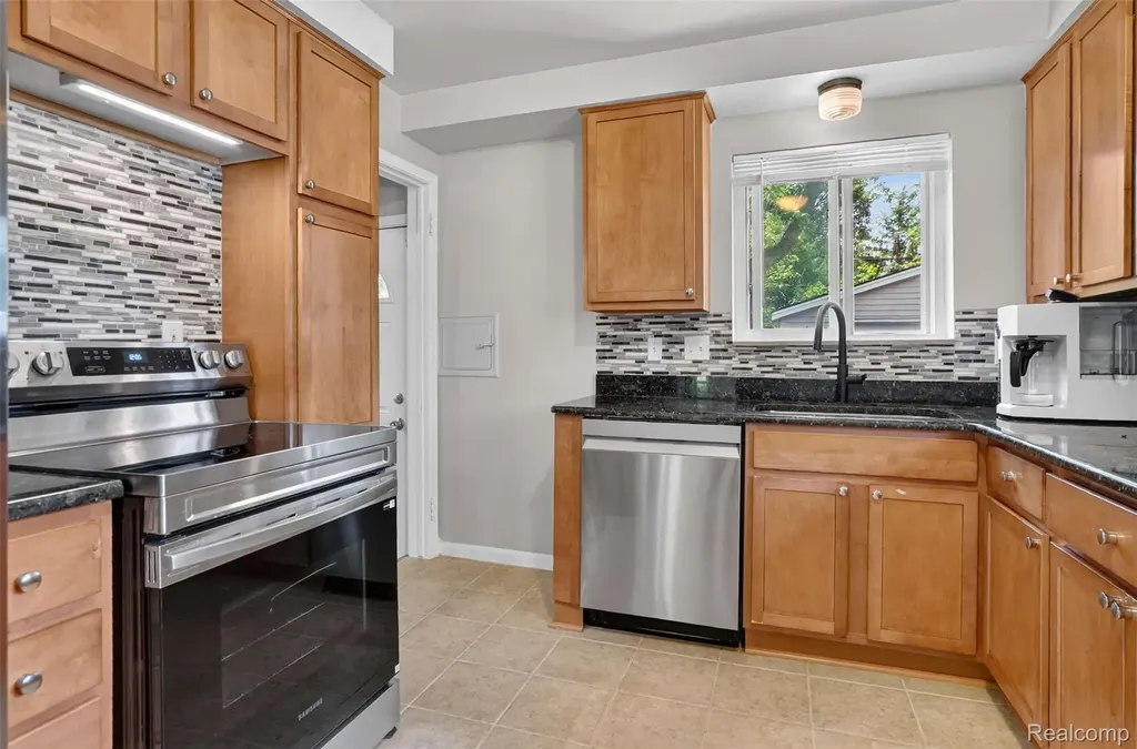 1811 Avondale Avenue Ann Arbor City MI 48103