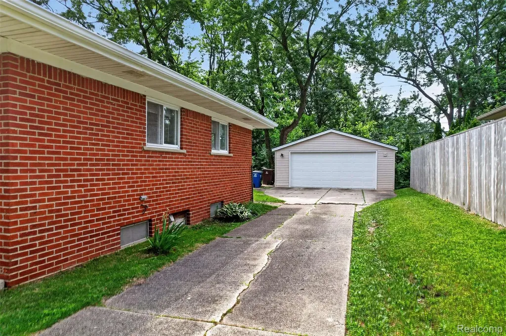 1811 Avondale Avenue Ann Arbor City MI 48103