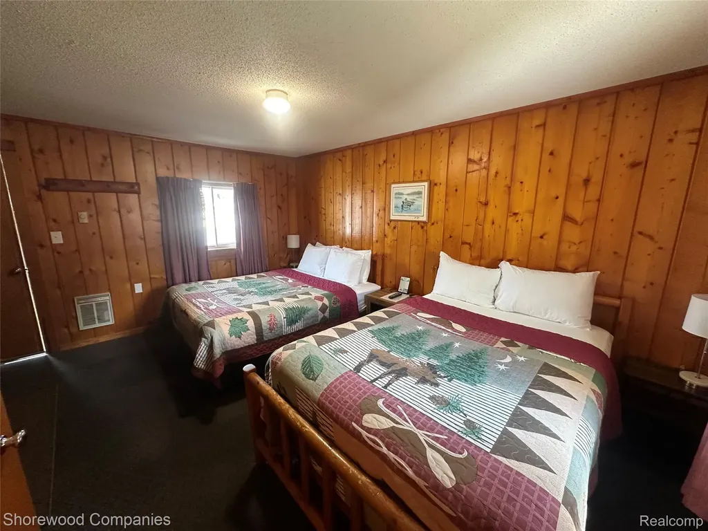 2040 Business Loop 75 St. Ignace Township MI 49781