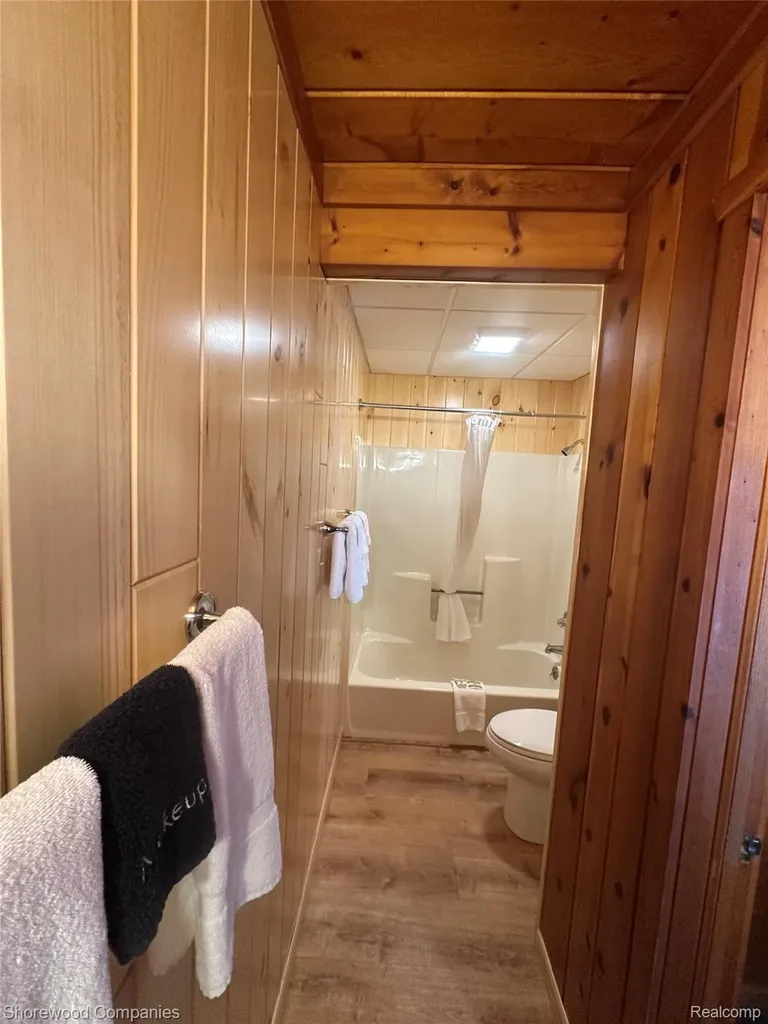 2040 Business Loop 75 St. Ignace Township MI 49781