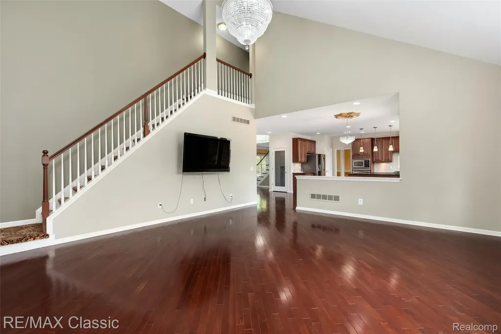 24374 Terra Del Mar Drive Novi City MI 48374