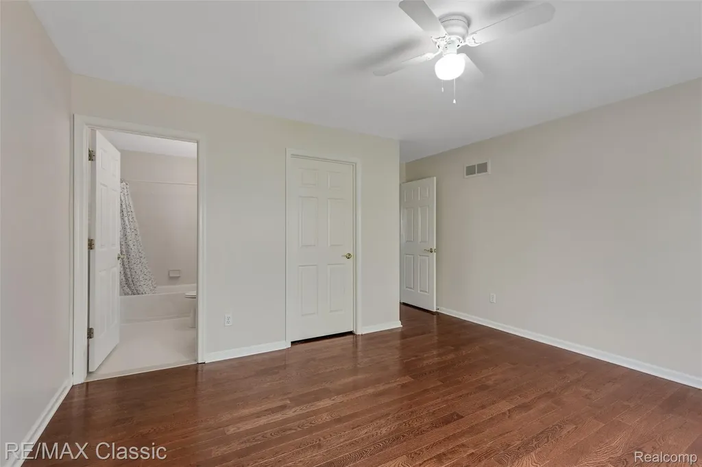 24374 Terra Del Mar Drive Novi City MI 48374