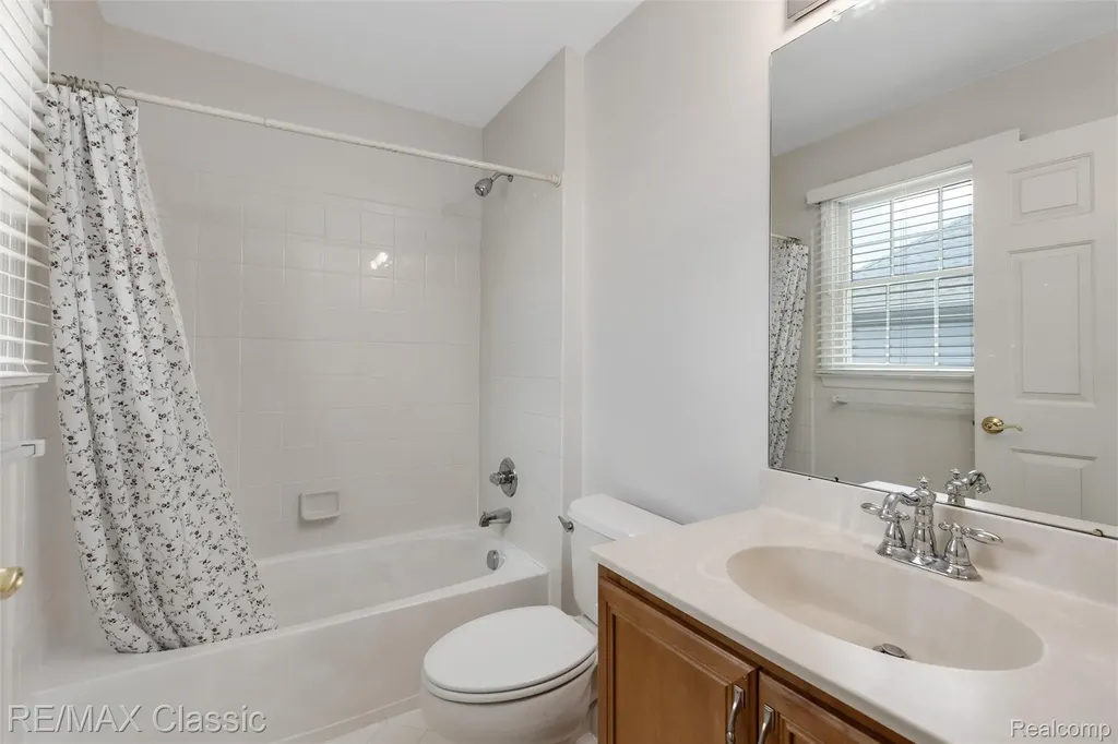 24374 Terra Del Mar Drive Novi City MI 48374