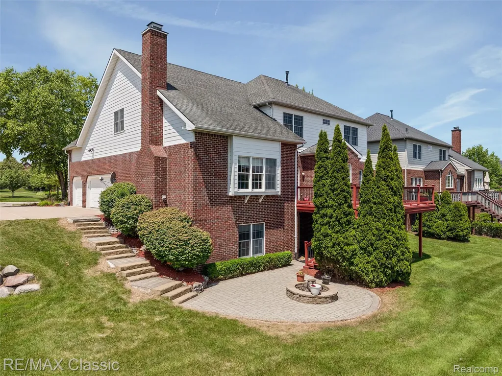 24374 Terra Del Mar Drive Novi City MI 48374