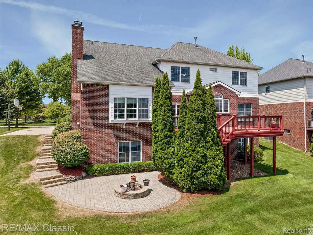 24374 Terra Del Mar Drive Novi City MI 48374