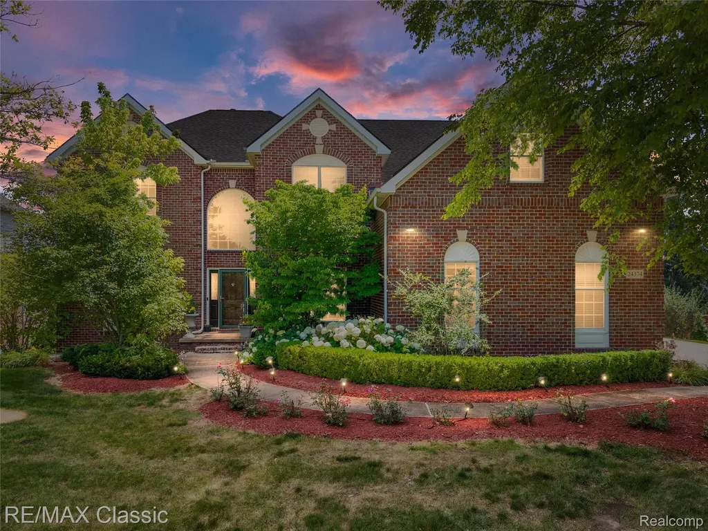 24374 Terra Del Mar Drive Novi City MI 48374