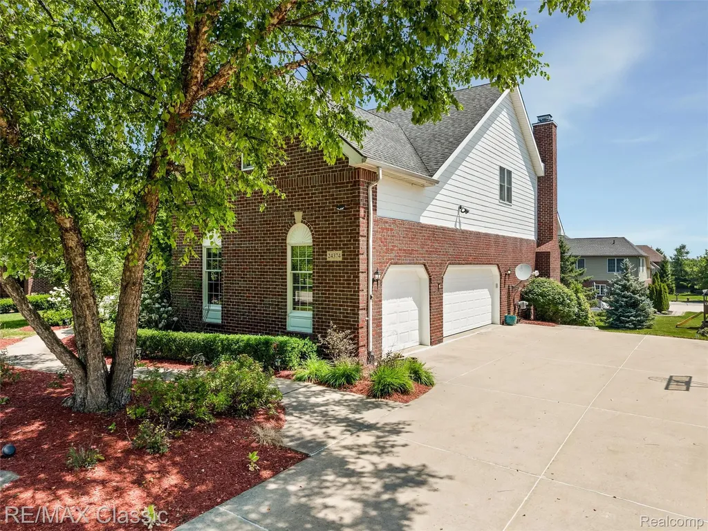 24374 Terra Del Mar Drive Novi City MI 48374