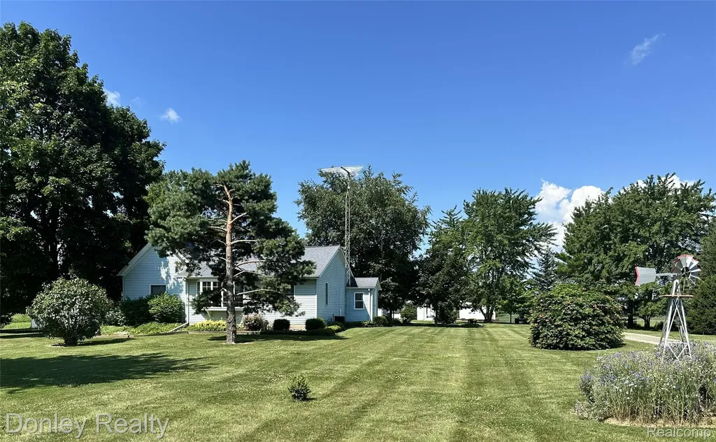 25 Bulgrien Road Moore Township MI 48472